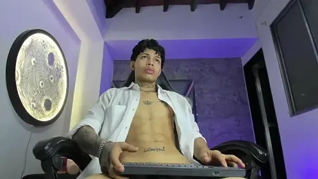 Dogan_Renzo0 webcam model stream image