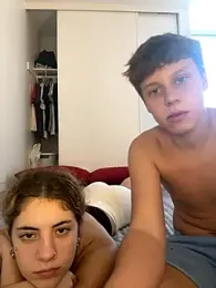 katiesxoxo3 webcam model stream image