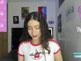 alice_martinez_ webcam model stream image