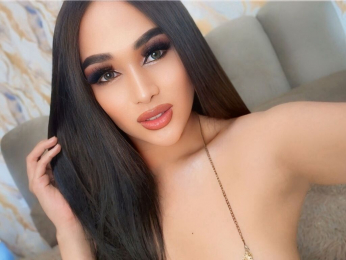 YumieKaplan webcam model stream image