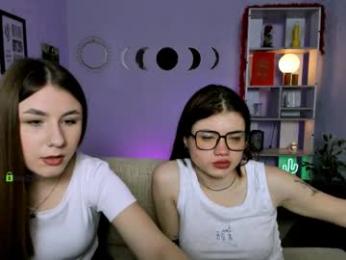 sara_muse1 webcam model stream image