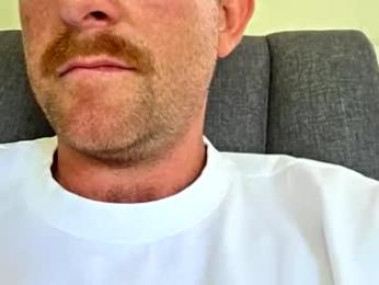 aussie_dadbod10 webcam model stream image