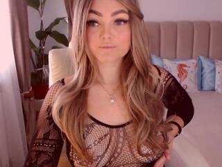 Jackie Daisy webcam model stream image