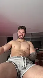 Valenthino_Salvatore webcam model stream image