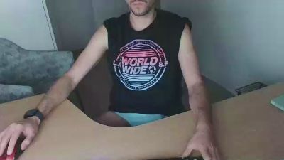 nuerololo webcam cam4 model stream image