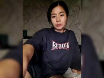 Annifer webcam model stream image