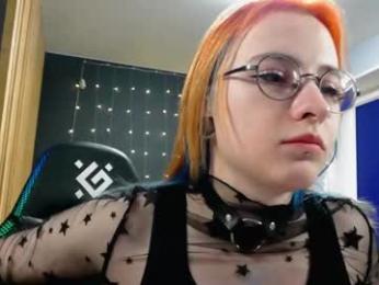 honelin webcam model stream image