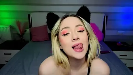 AriaSugar webcam model stream image