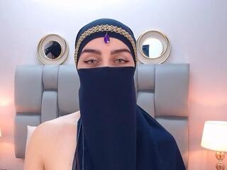 Aliah Manzur webcam model stream image