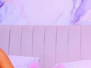 Megan Chester webcam model stream image