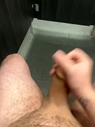 22TT2295 webcam model stream image