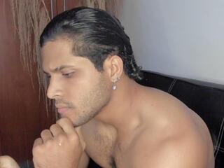 Owen Dark webcam flirt4free model stream image