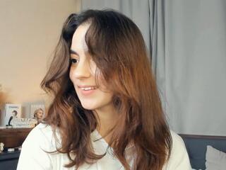 Gwendolyn Craley webcam flirt4free model stream image