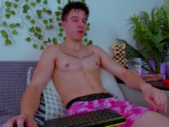 bravo_maestro webcam model stream image