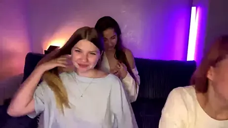 __2sya__ webcam model stream image