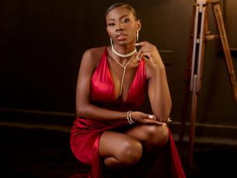 CrischelNovaks webcam model stream image