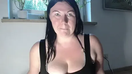 p6w_official webcam model stream image