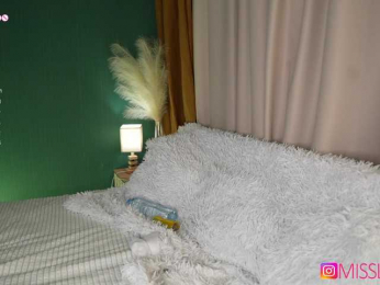 AlexiaFoxMd webcam model stream image