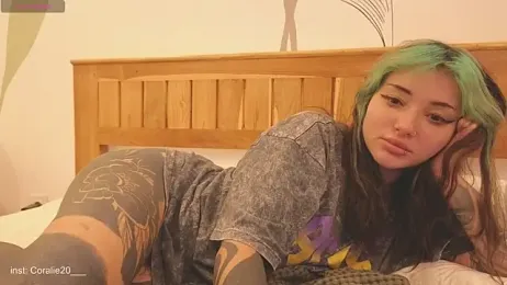 Coralie20_ webcam model stream image