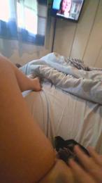 nous2_hot webcam model stream image