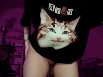 raingurl webcam model stream image