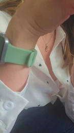 Secretairenue webcam model stream image