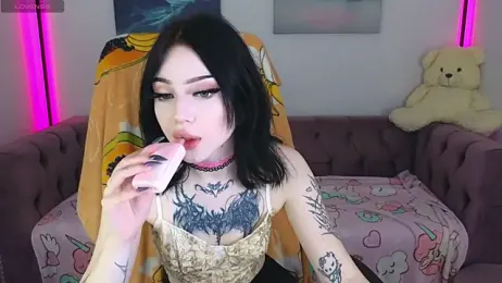 Emma_Kirks webcam model stream image