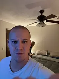 T-MarriedAndMessy-K webcam model stream image