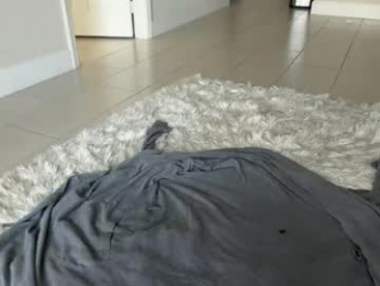 myles_isperfect webcam model stream image