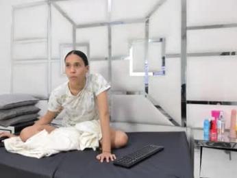 amaia_sophia webcam model stream image