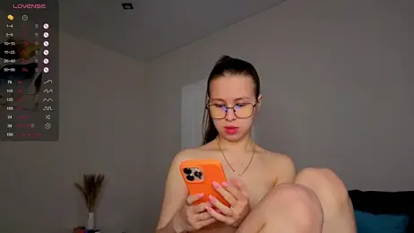 Dream_emma webcam model stream image