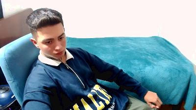 santii_ss webcam model stream image