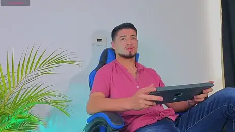 EdwardRoss_ webcam model stream image