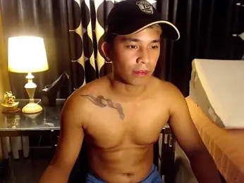 AsianHorseCockOwen webcam model stream image