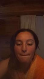 EvitaGu webcam model stream image