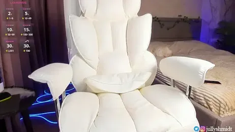 jullyshmidt webcam stripchat model stream image