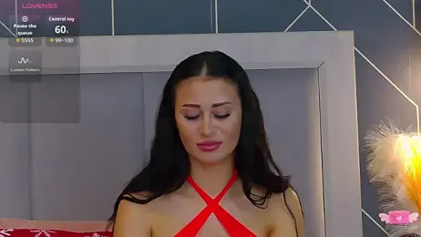 EmyLaveau webcam model stream image