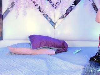 nallymax1 webcam model stream image