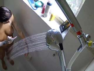 voyeurcam-charleys-bathroom webcam model stream image