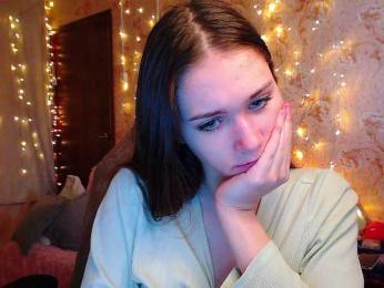 fluffy-kitty- webcam model stream image