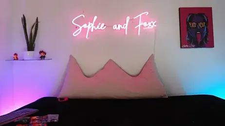 SophieFoxx17 webcam stripchat model stream image
