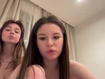 tokyo_bloom webcam model stream image