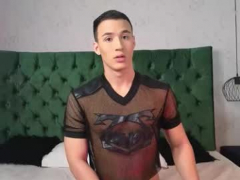 leo_delvey webcam chaturbate model stream image