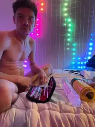 SalemStratton webcam model stream image