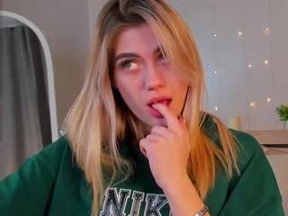 carol-thompson webcam model stream image
