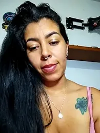 Luianna webcam stripchat model stream image