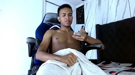 aston_xvera webcam stripchat model stream image