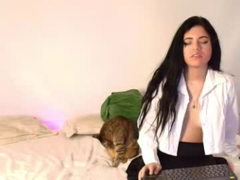 pretty_dirty_sis webcam model stream image
