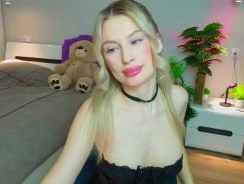 LegallyBlondea webcam model stream image