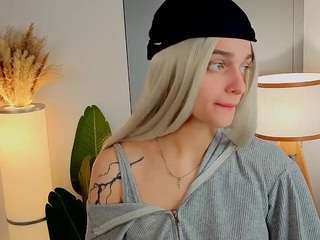 karlayegge webcam model stream image